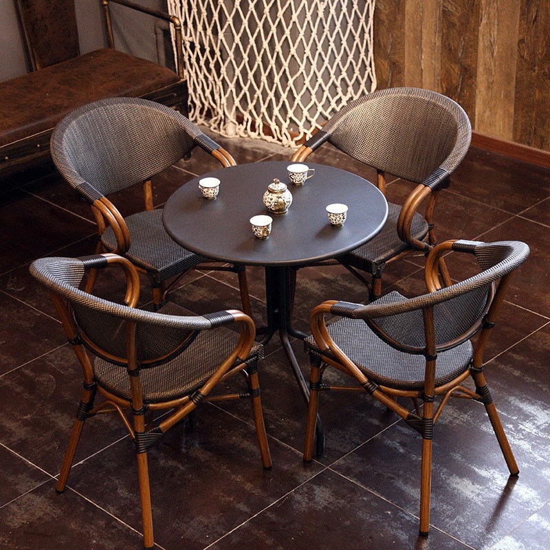 Ensemble de table et de chaise - Outdoor Furniture Table And Chairs avis et prix